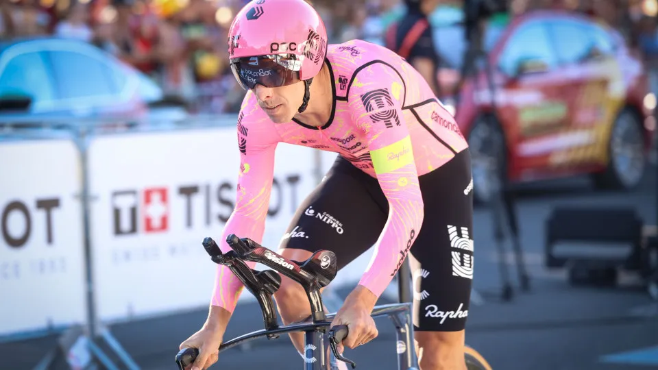 Rui Costa renova por um ano pela EF Education