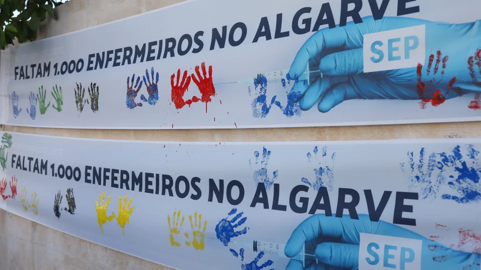Início da greve de enfermeiros da Unidade Local de Saúde (ULS) do Algarve