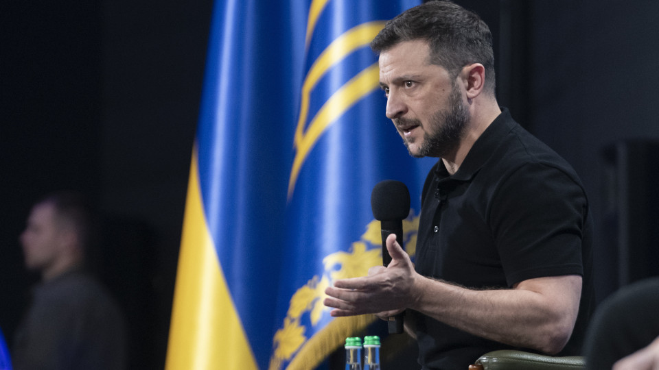 Zelensky reconhece situação extremamente difícil em Pokrovsk