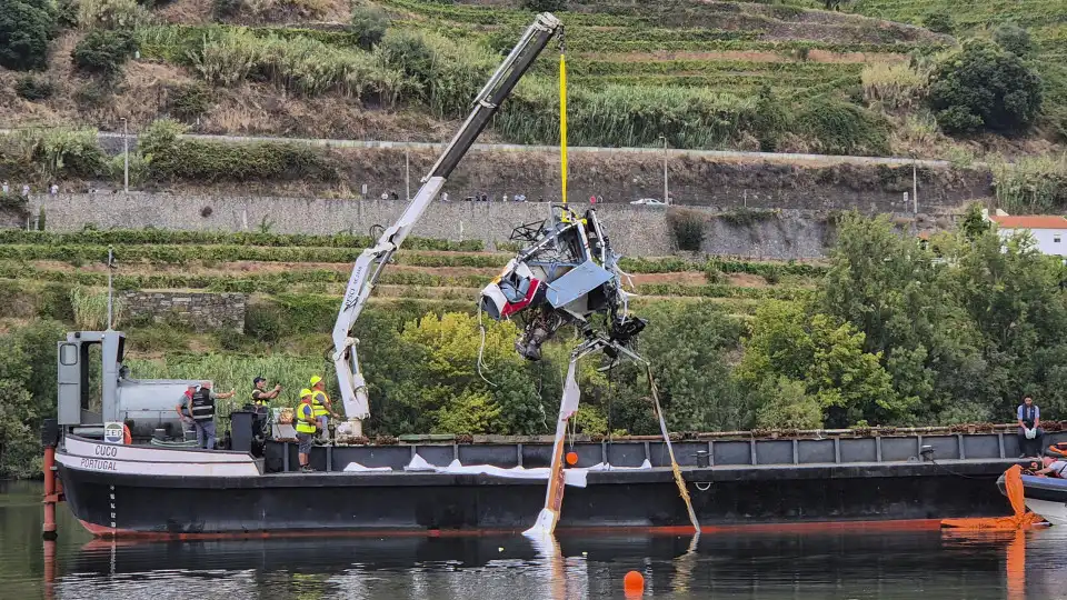 Famílias de GNR mortos em queda de helicóptero vão receber 205 mil euros