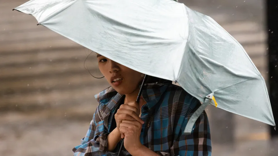 Typhoon Bebinca lands in Shanghai