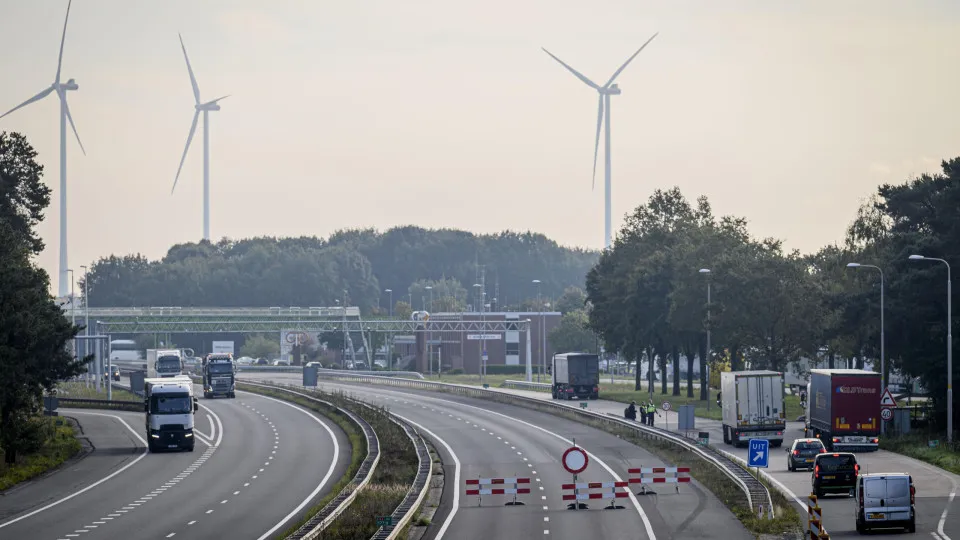 Restrições de circulação? Países Baixos já informaram Bruxelas