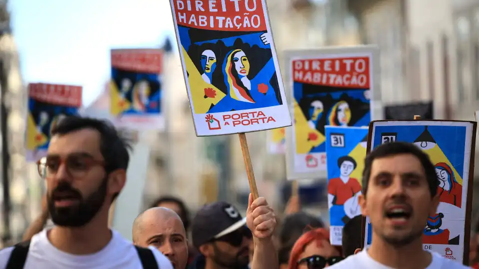 Protesto em seis locais de Lisboa exige cidade "para viver e visitar"