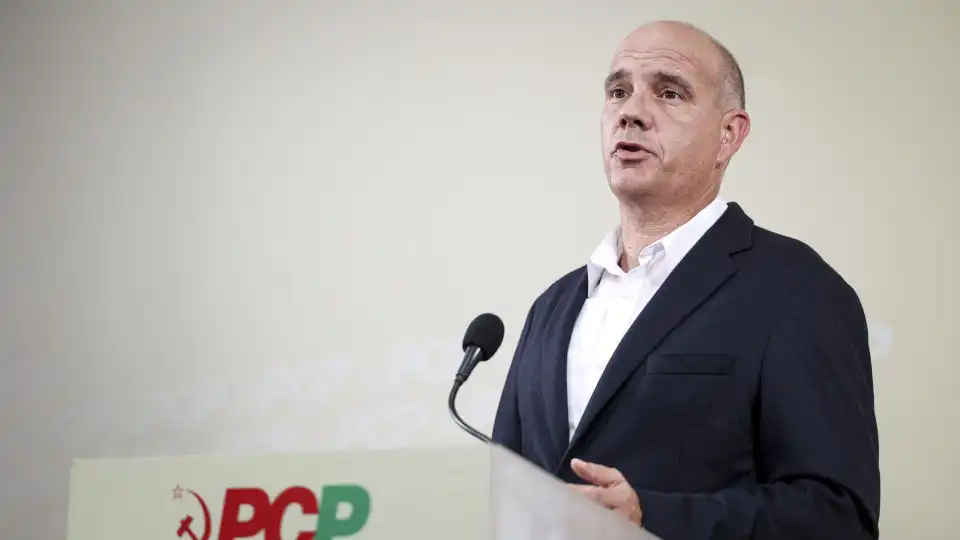 PCP critica "propaganda" na proposta de OE e anuncia voto contra