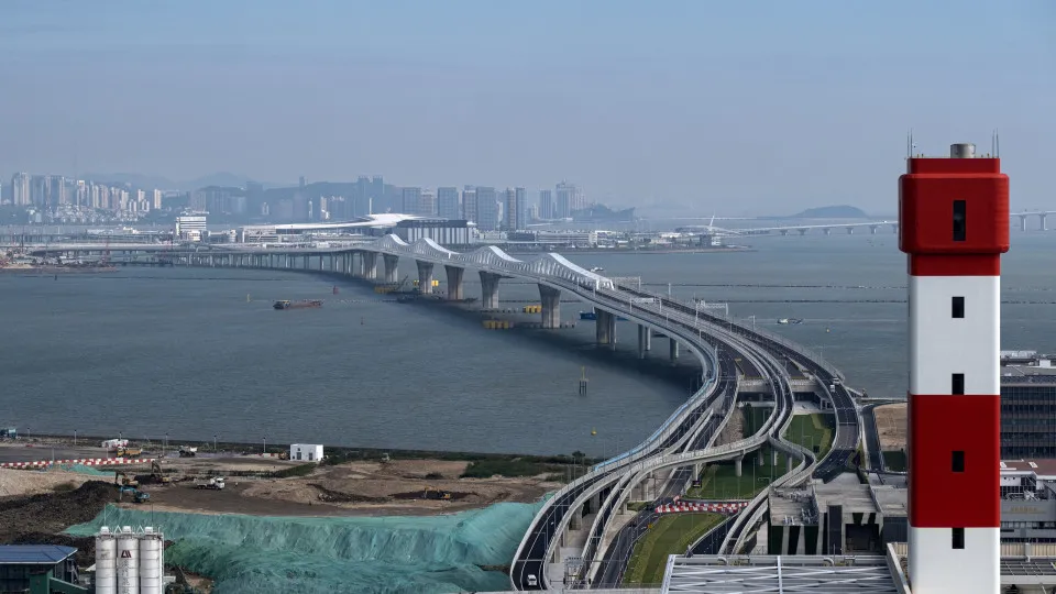 Macau nomeia novos dirigentes para zona especial vizinha após caso de corrupção