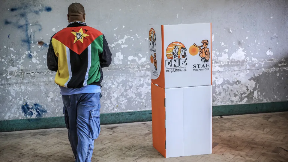 Moçambique. CC dá 72 para CNE esclarecer discrepâncias de votantes