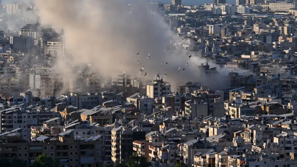 Ataques israelitas atingem dezenas de cidades no sul do Líbano