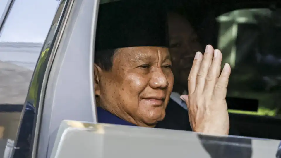 Prabowo Subianto toma posse como Presidente da Indonésia