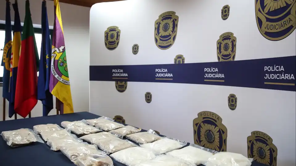 Droga apreendida na Madeira estava dissimulada num automóvel em circulação