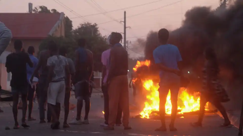 Pelo menos 24 feridos em dois dias de confrontos em Moçambique