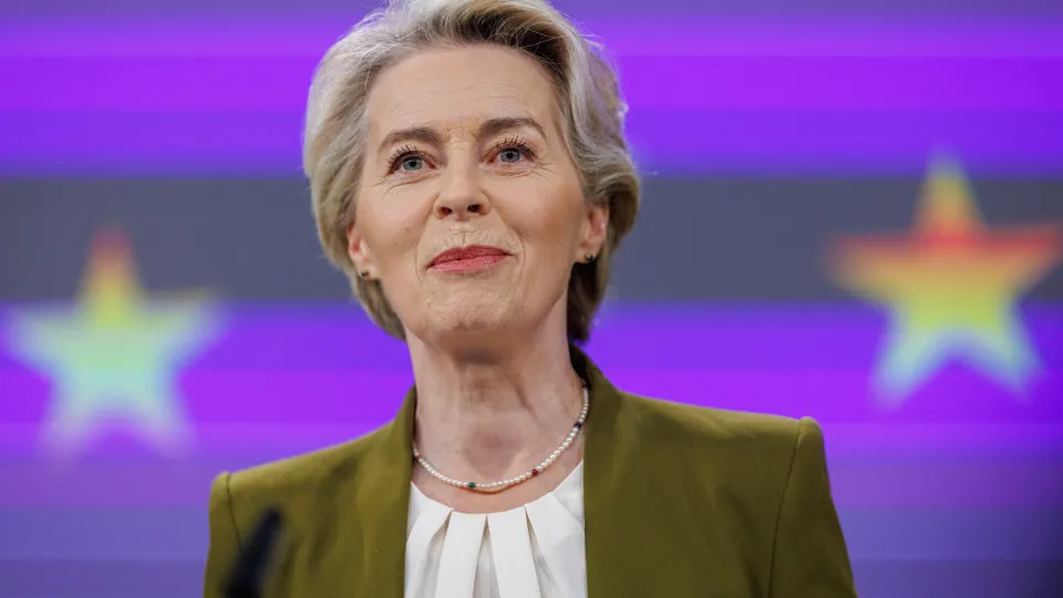 Von der Leyen garante que UE tem gás e enfrentará "chantagem" de Putin