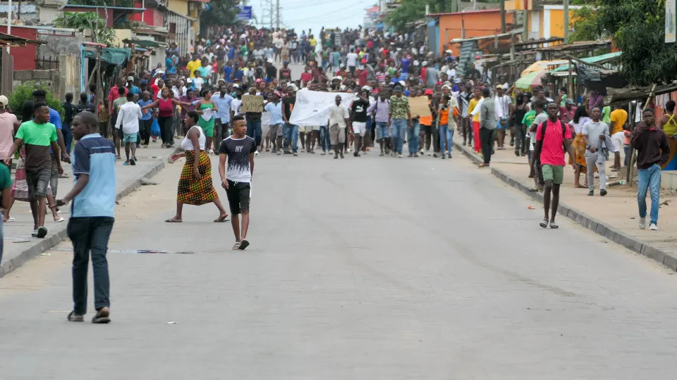 Mais de 300 processos de irregularidades e 265 detidos em Moçambique