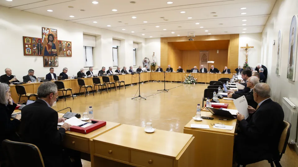 Igreja valida 77 de 84 pedidos e comissão de compensação arranca este mês