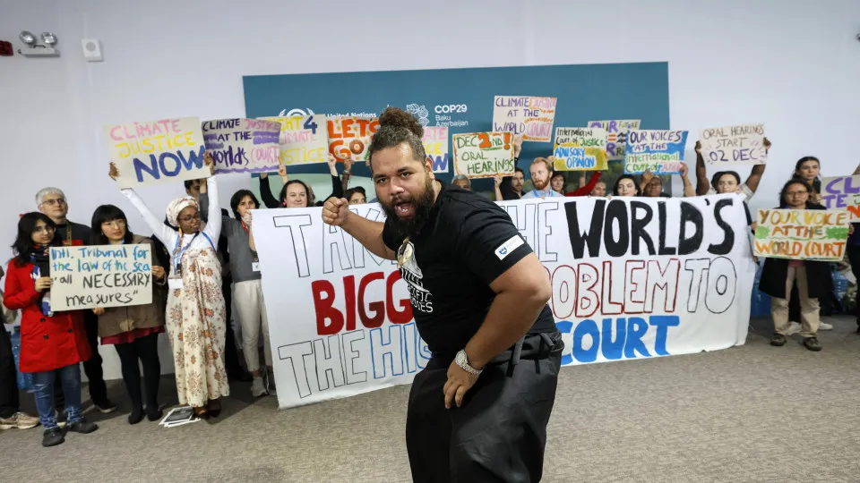 COP29: Ativistas queixam-se de maior pressão e dificuldades em protestar