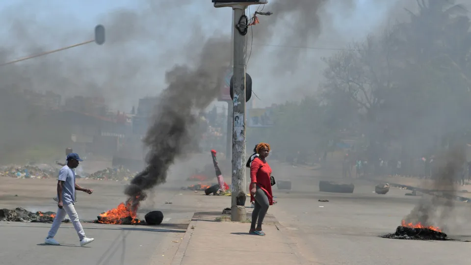 ONG indica 5 mortos no primeiro dia de novas manifestações em Moçambique