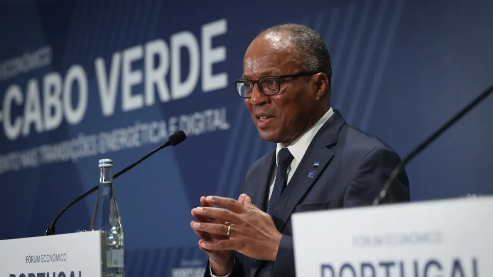 Cabo Verde transfere verbas para reparar danos da tempestade de outubro