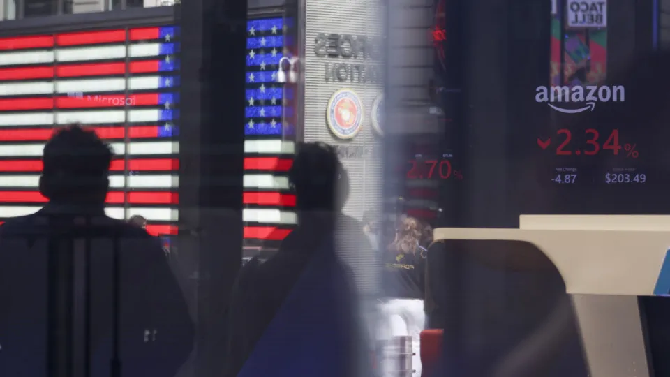 Stocks listed on Nasdaq trend down after Trump's tariffs