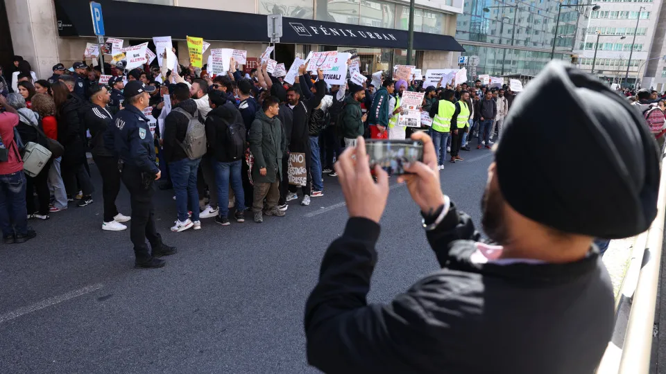Migrants protest against new migration law in Lisbon