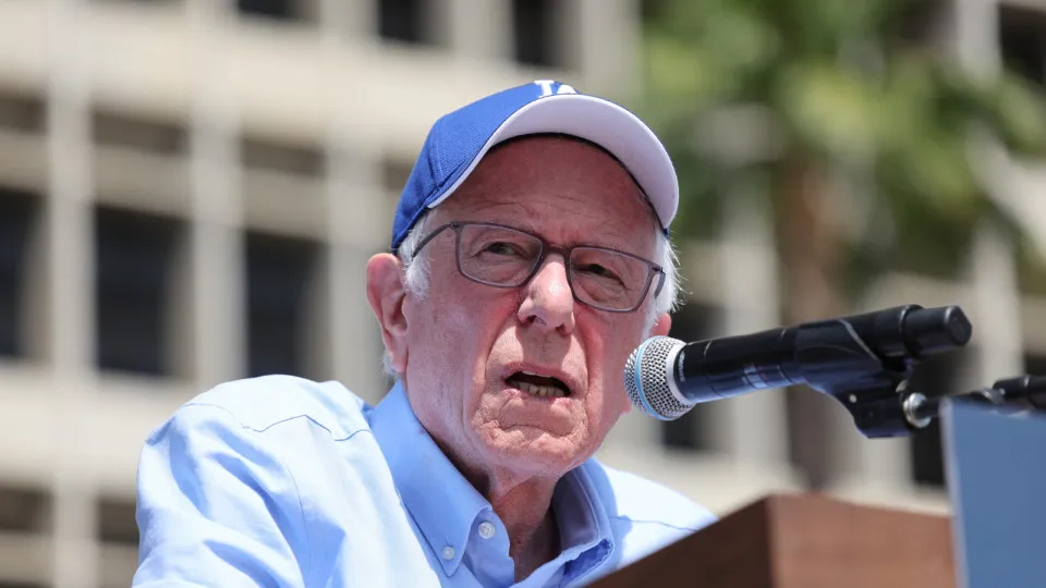 Bernie Sanders and Alexandria Ocasio-Cortez lead 'Fighting Oligarchy' rally in Los Angeles