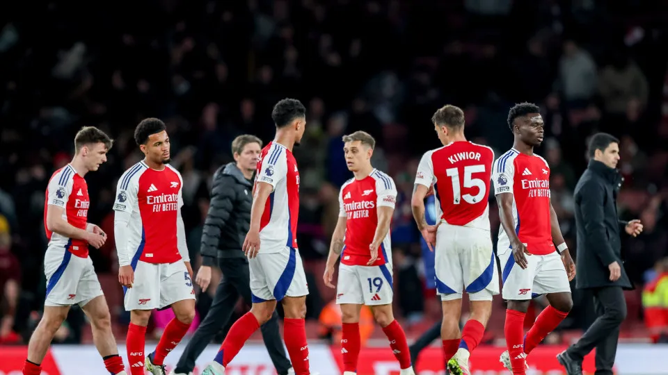 Arsenal, PSG, Barcelona e Inter abrem 'meias' com Munique na mira