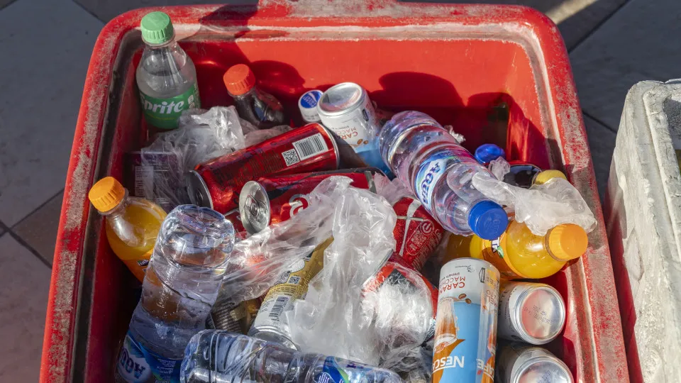 Bali authorities ban single-use plastic bottles under one liter