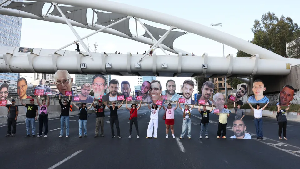 600 days on, protesters in Tel Aviv call for hostages release