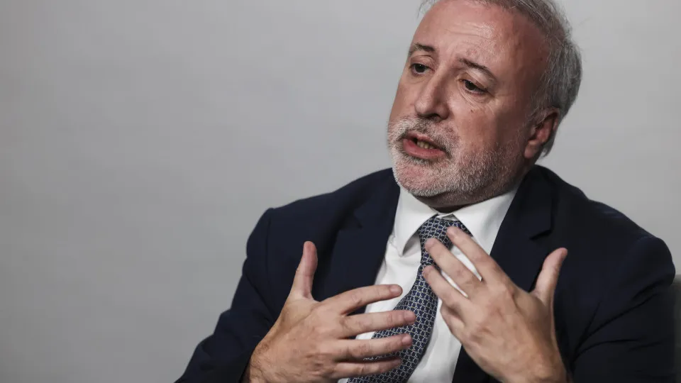 Entrevista ao presidente do Conselho de Administração da Carris, Pedro de Brito Bogas