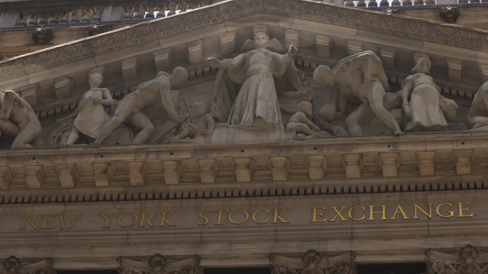 Stock market reaction to Musk and Trump feud