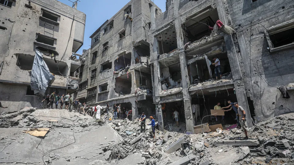 Ataques israelitas matam 125 pessoas em Gaza desde o início do fim de semana