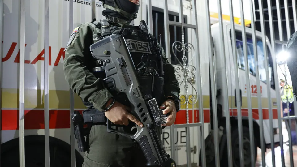 Right-wing Colombian presidential hopeful Miguel Uribe Turbay shot during campaign rally