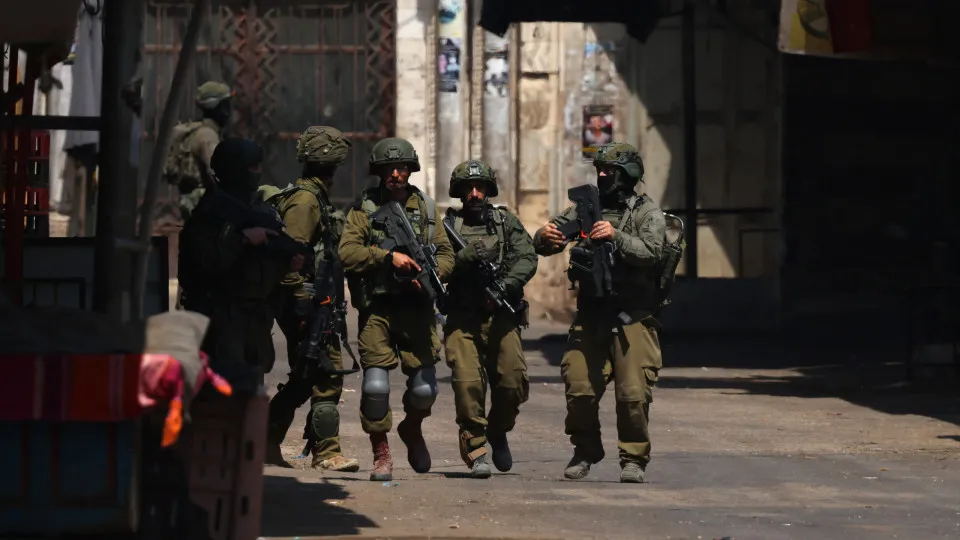 At least two dead in Nablus as Israeli army operation continues