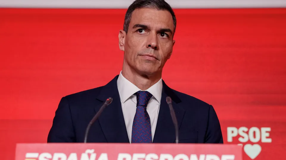 Spain's Prime Minister Pedro Sanchez holds presser at PSOE headquarters