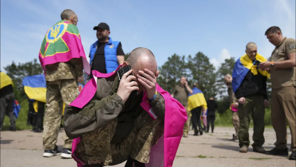 Russia and Ukraine exchange fourth group of prisoners in a week