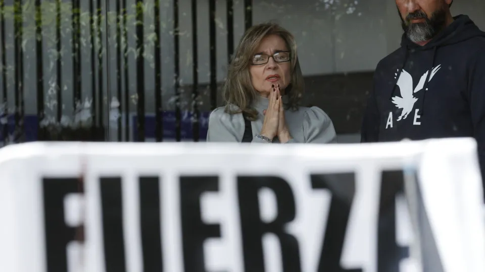 Colombian Senator Uribe undergoes emergency surgery for new brain bleeding after shooting attack