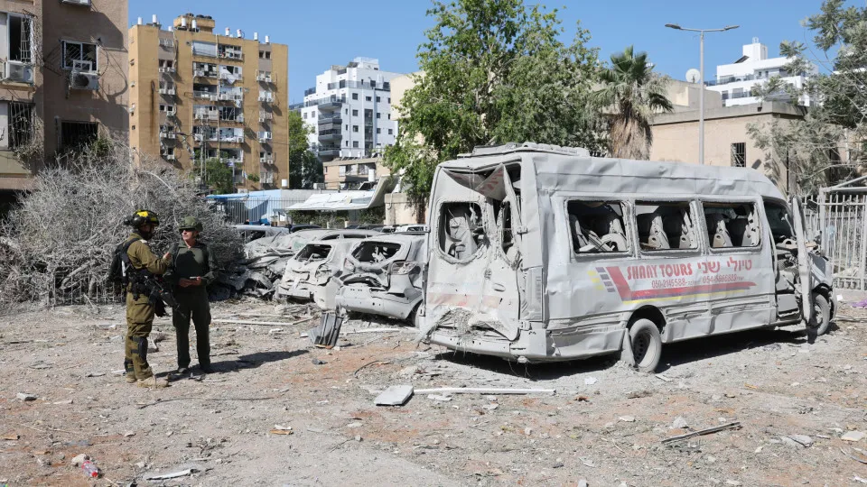 Iran launches wave of retaliatory strikes against Israel