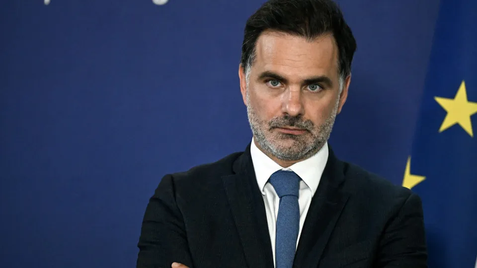 France to meet with European partners for a negotiated solution to end the Iran-Israel conflict