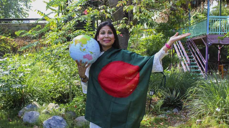 Timor-Leste foi o 180.º país visitado pela bengali Najmun Nahar que desafia todos a ver o mundo