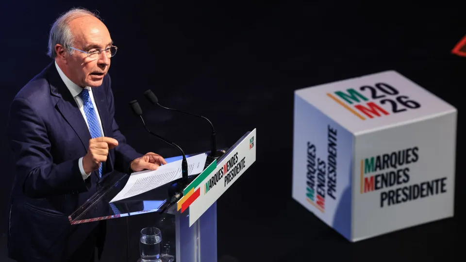 Candidato à PR Luís Marques Mendes apresenta Comissão de Honra
