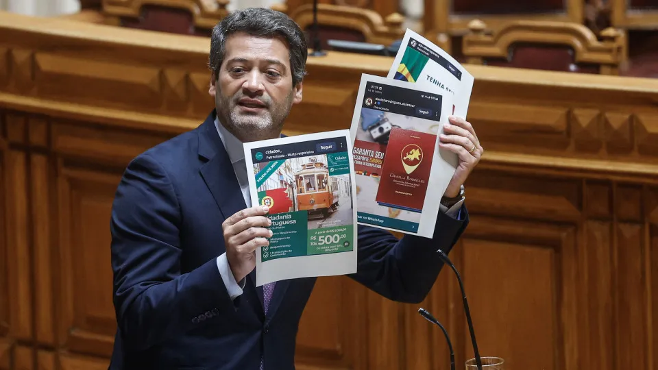 Parlamento: Sessão plenária