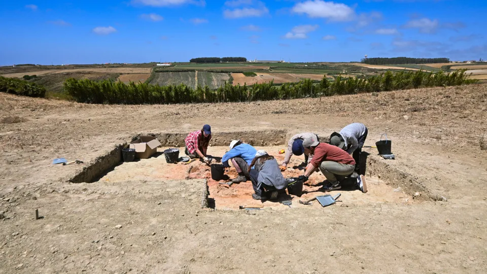 Arqueologia: fornos do século XVI encontrados na Lourinhã