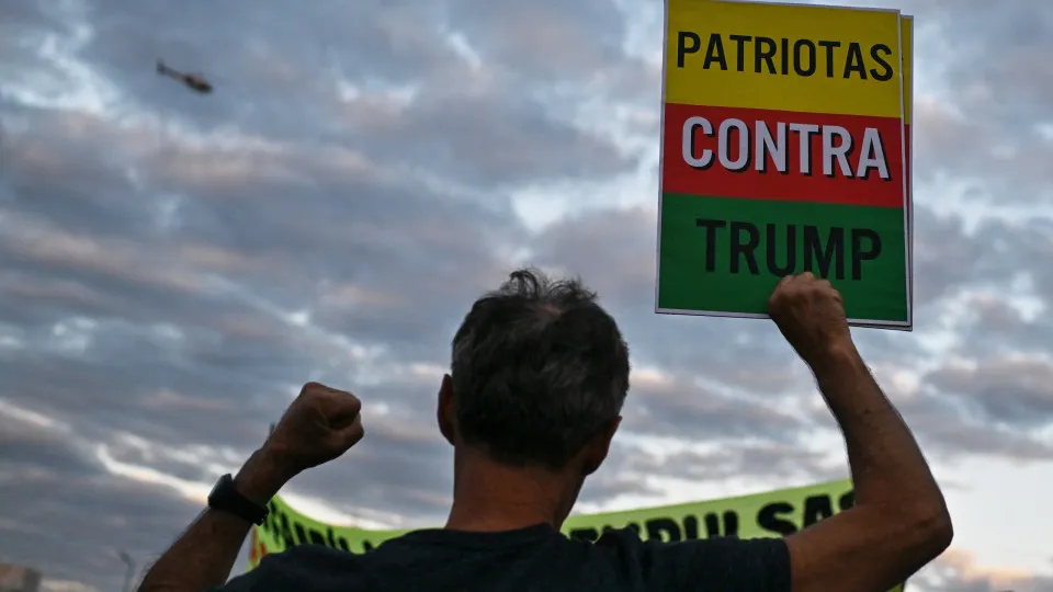Protest against US tariffs