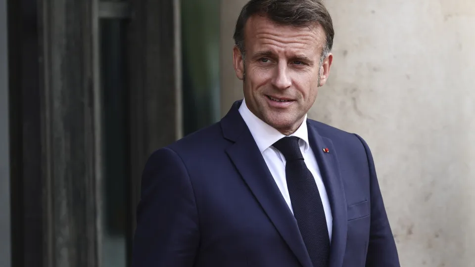 French President Macron meets Indonesian President Subianto