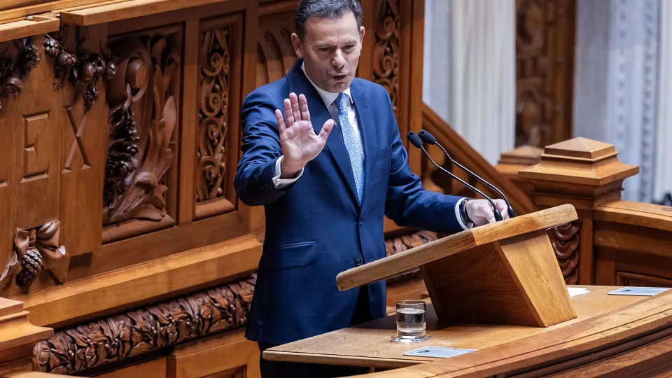 Montenegro volta aos debates quinzenais (a cerca de 2 semanas do OE)