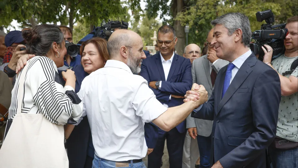 Líderes de Esquerda juntam-se em comício em Lisboa, PSD arranca no Minho