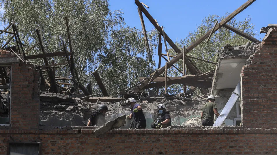 At least 17 injured in Russian shelling on Kharkiv