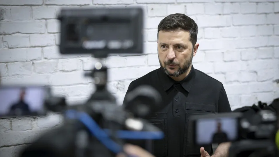 Zelensky alerta para decisões tomadas sem a Ucrânia
