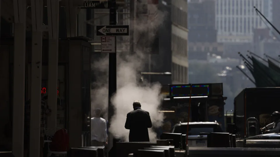 Wall Street negoceia em baixa no início da sessão