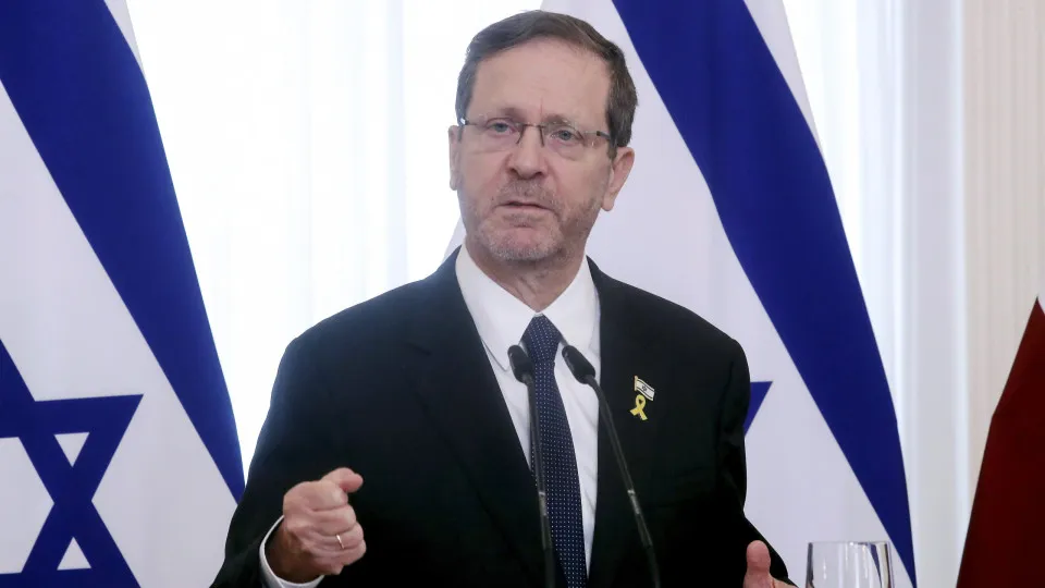 Israeli President Isaac Herzog visits Latvia