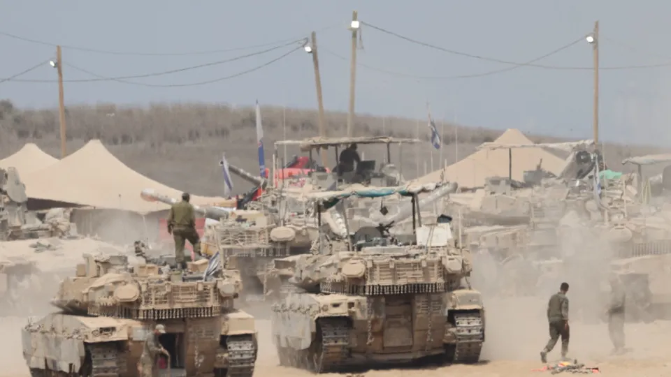 Israeli army near the Gaza Strip border