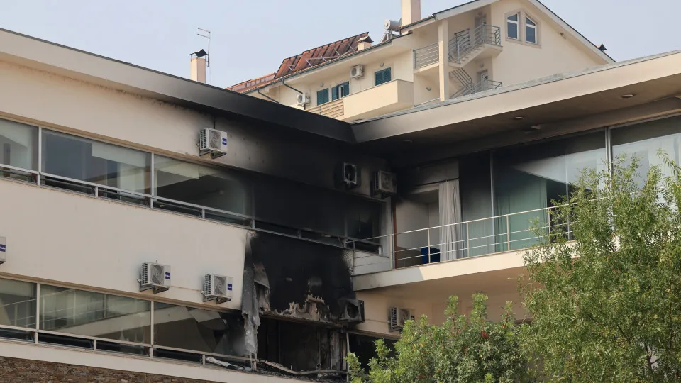Câmara de Mirandela decreta três dias de luto pela morte de seis idosos em incêndio num lar